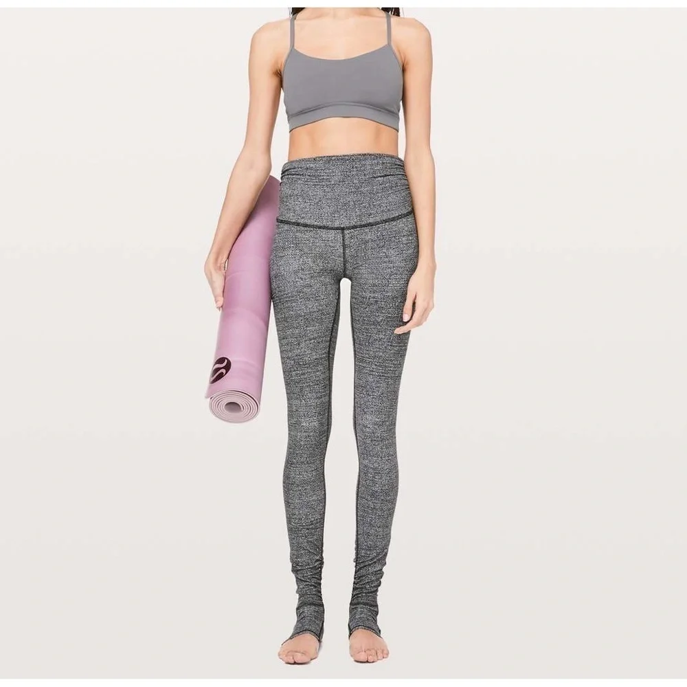Lululemon Still Mind Tight *28